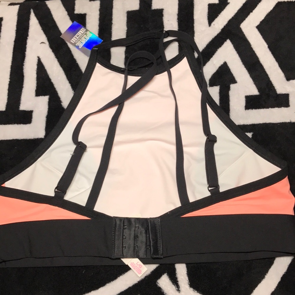 SALE💕 VS PINK ultimate sports bra nwt💕 - Picture 3 of 3